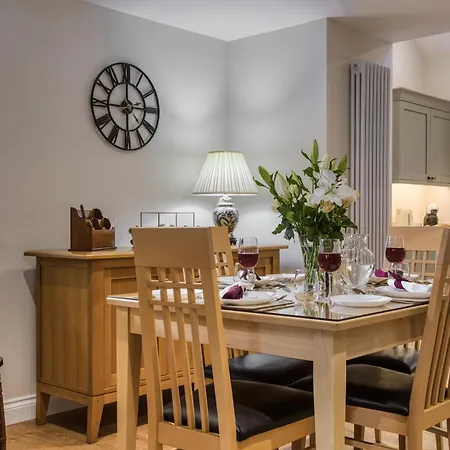 Hill Farm Dom wakacyjny *