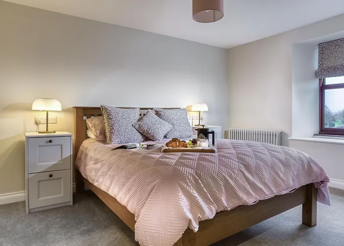 Hill Farm Dom wakacyjny *